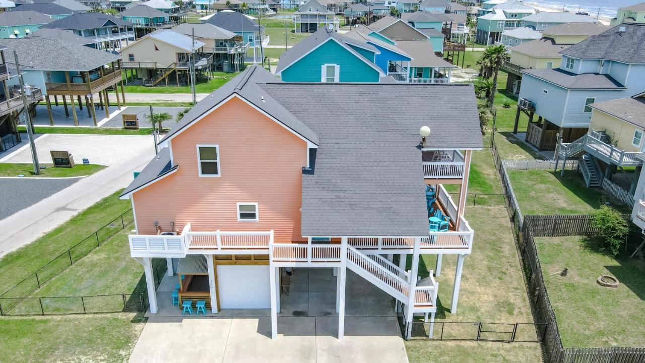 Spring Break Specials! Front Row Views - Tiki Bar - Playground Bolivar Peninsula Exterior foto
